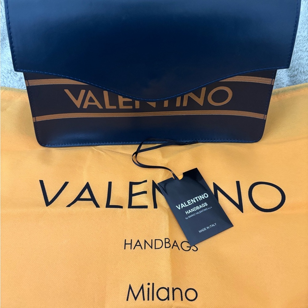 Valentino By Mario Valentino Melanie Lavoro Leather Tote, Navy